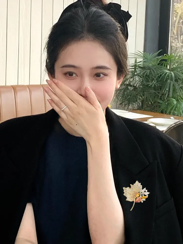 Golden Maple Leaf Brooch