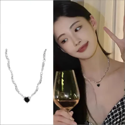 Black Heart Pendant Necklace